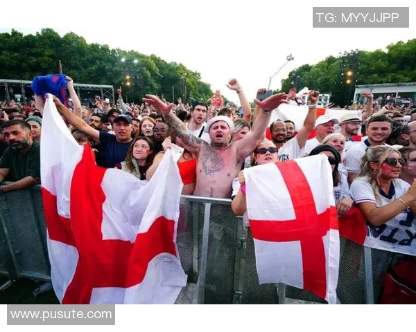 如何挑选适合自己的本命足球明星助力球迷热情与激情 如何挑选适合自己的本命足球明星助力球迷热情与激情