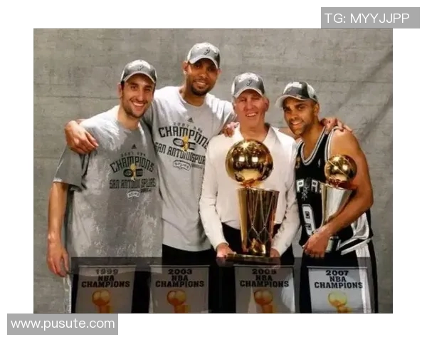 1999年马刺队勇夺总决赛冠军的辉煌历程与传奇瞬间回顾 1999年马刺队勇夺总决赛冠军的辉煌历程与传奇瞬间回顾